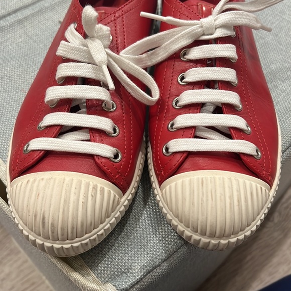 Prada Red Leather low top sneaker - Picture 2 of 5